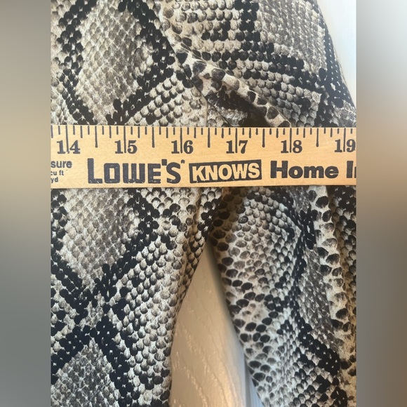 Zara Snake Print Blazer Frontal Zipper Size XS - Picture 6 of 10